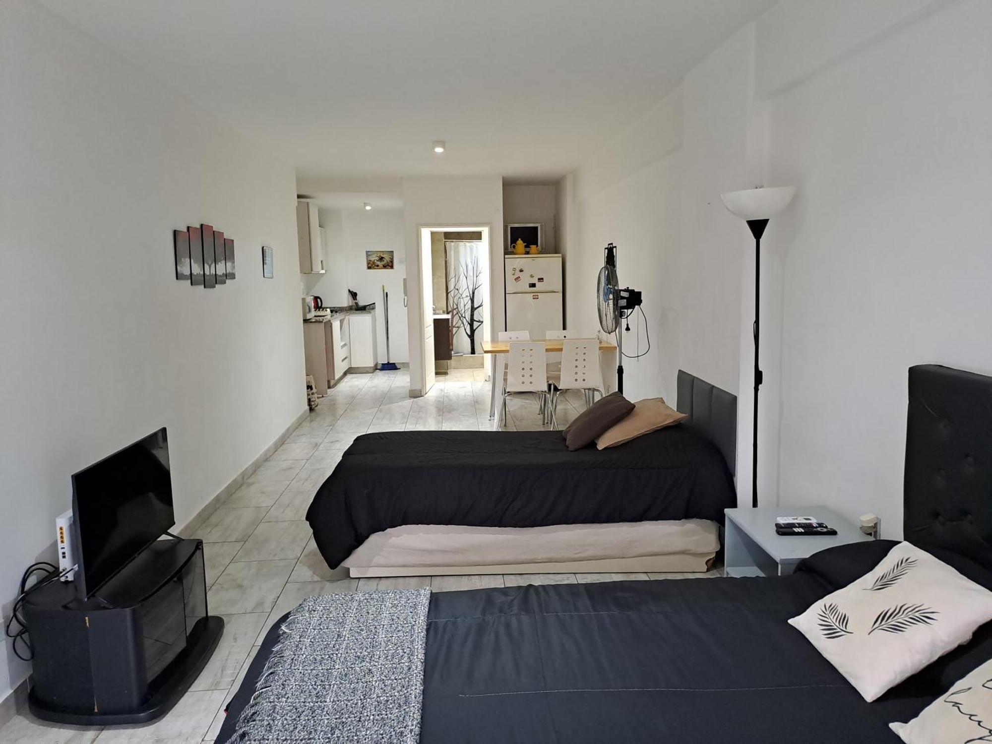 Amplio Departamento Completo En Caba Apartment - Buenos Aires — Photos 3